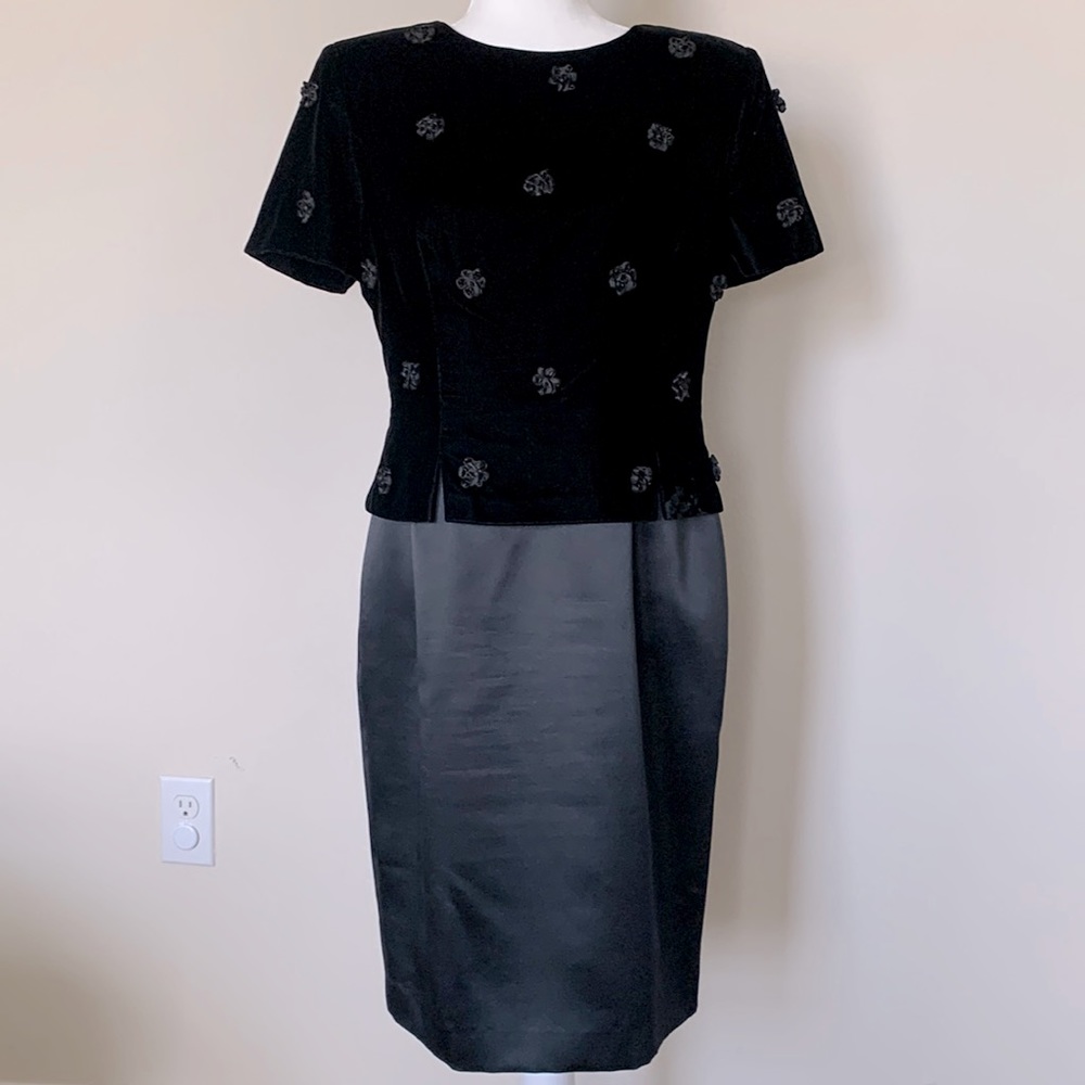 EUC Maggy London Black Dress 10P